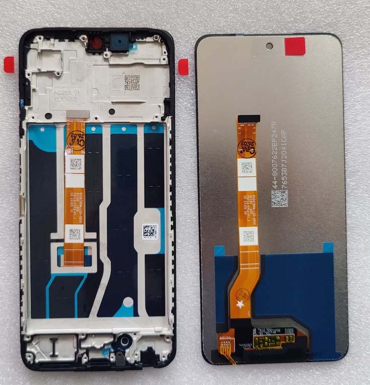 Middle Panel